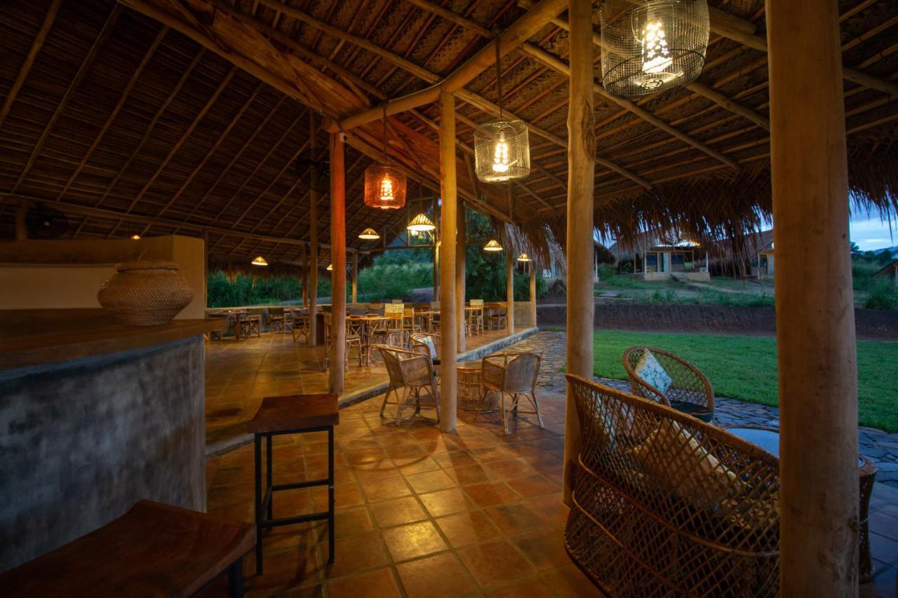 Wild Glamping Gal Oya - Thema Collection Hotell Galgamuwa  Exteriör bild