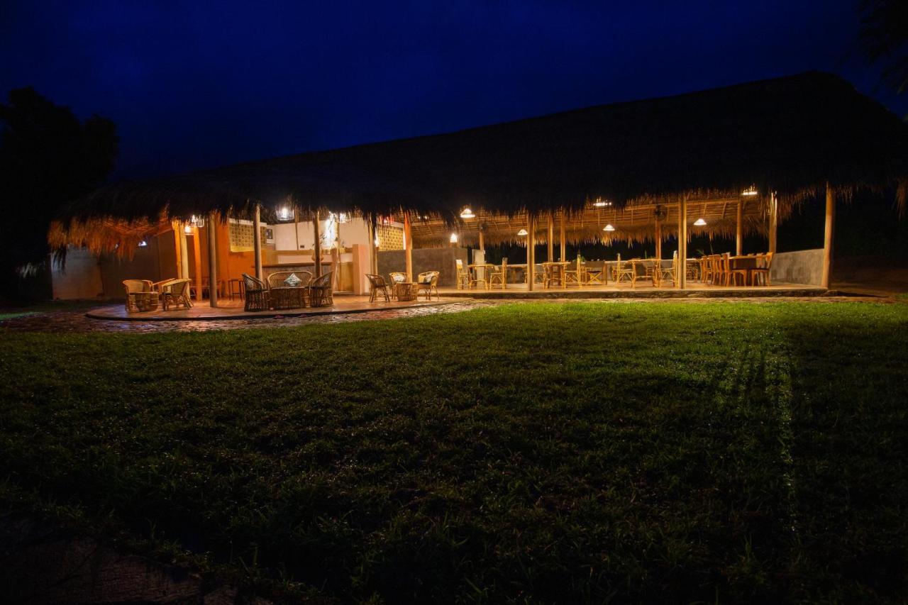 Wild Glamping Gal Oya - Thema Collection Hotell Galgamuwa  Exteriör bild
