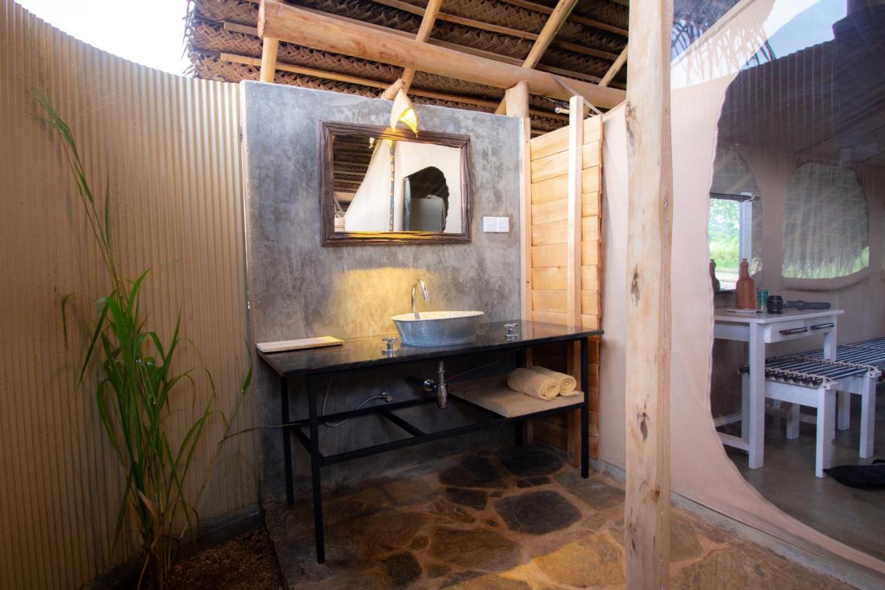 Wild Glamping Gal Oya - Thema Collection Hotell Galgamuwa  Exteriör bild
