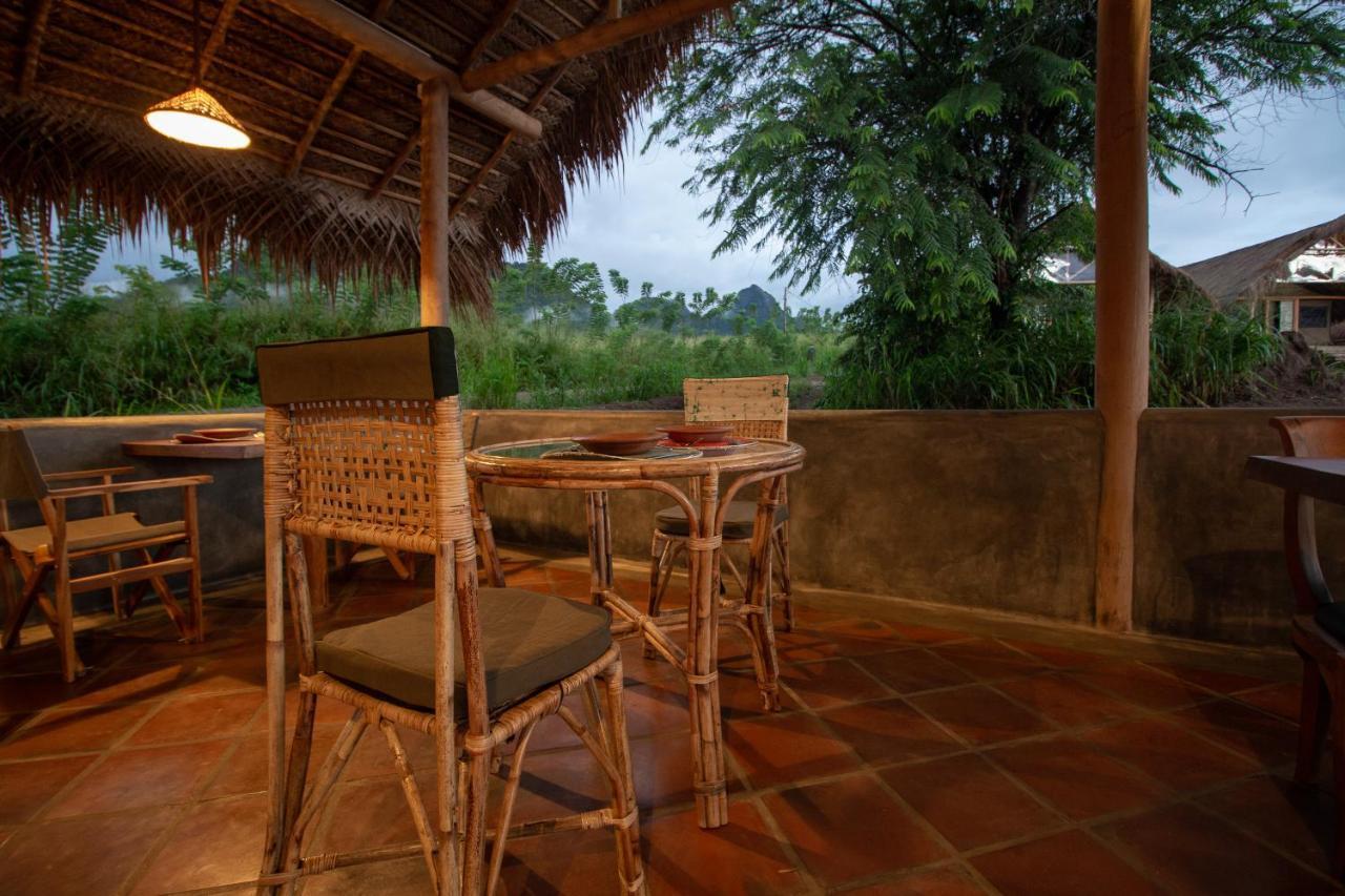 Wild Glamping Gal Oya - Thema Collection Hotell Galgamuwa  Exteriör bild